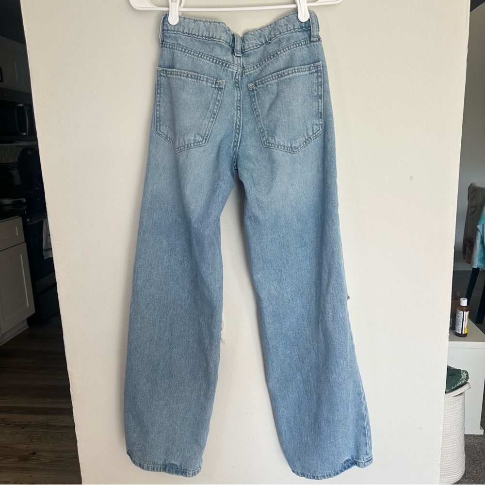 Arizona Jean Company Blue Low Rise Straight Leg Jeans with Distressed Details - Picture 3 of 5